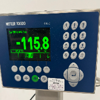 Mettler Toledo IND570 Floor Scale image 2